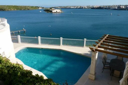 villa in Cala Llonga