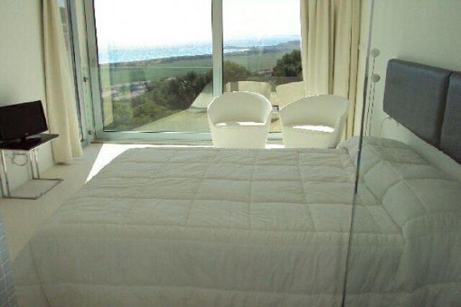 Elegant bedroom