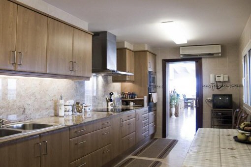 Modern kitchen