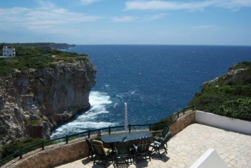 villa in Cala'n Porter for sale