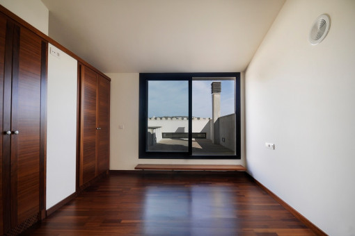 This room has a built-in wardrobe