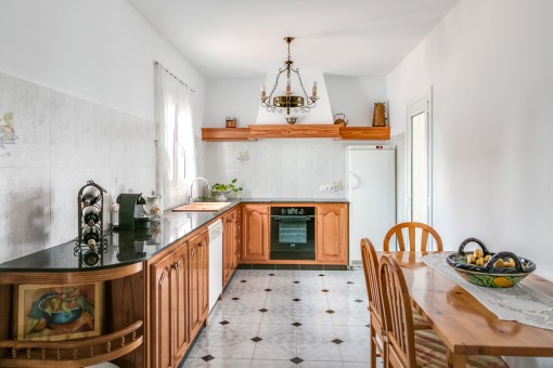 The kitchen and dining area