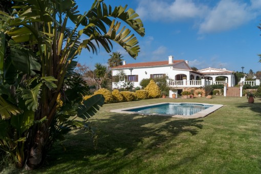Wonderful, spacious villa with pool in La Argentina