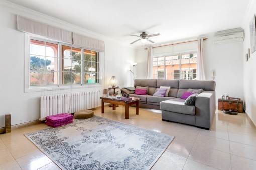 Light-flooded living area