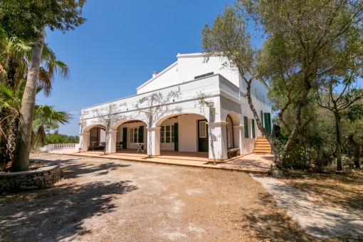 Beautiful newly-built finca with pool and 4 hectares of land in a privileged area in Menorca