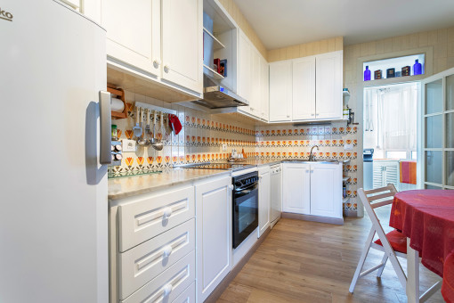 Beautiful kitchen with dining area
