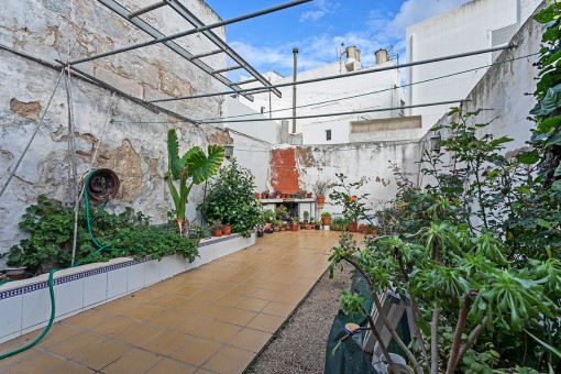 Mediterranean patio