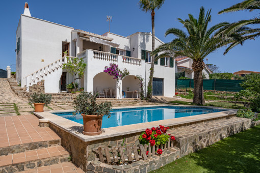 villa in Cala Llonga for sale