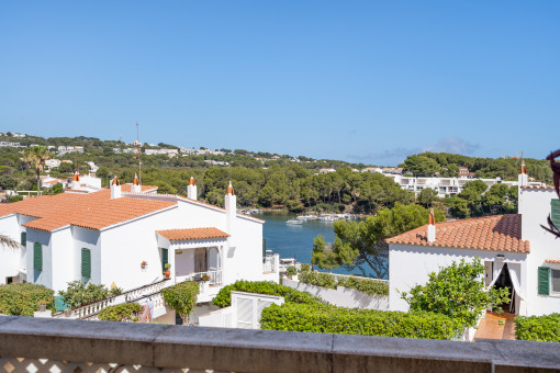 Apartment with terraces and sea view in the privileged residential area of Addaia Cala Moli, Menorca