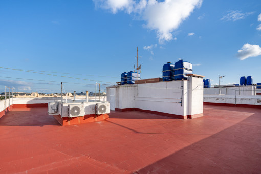 Roof terrace